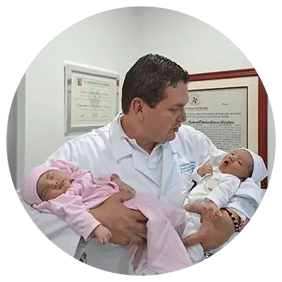 Bebé ReproFértil Luna y Angel